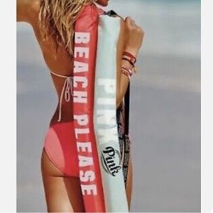 NEW Victoria's Secret PINK BRAND
Sling Insulated Beach Cooler